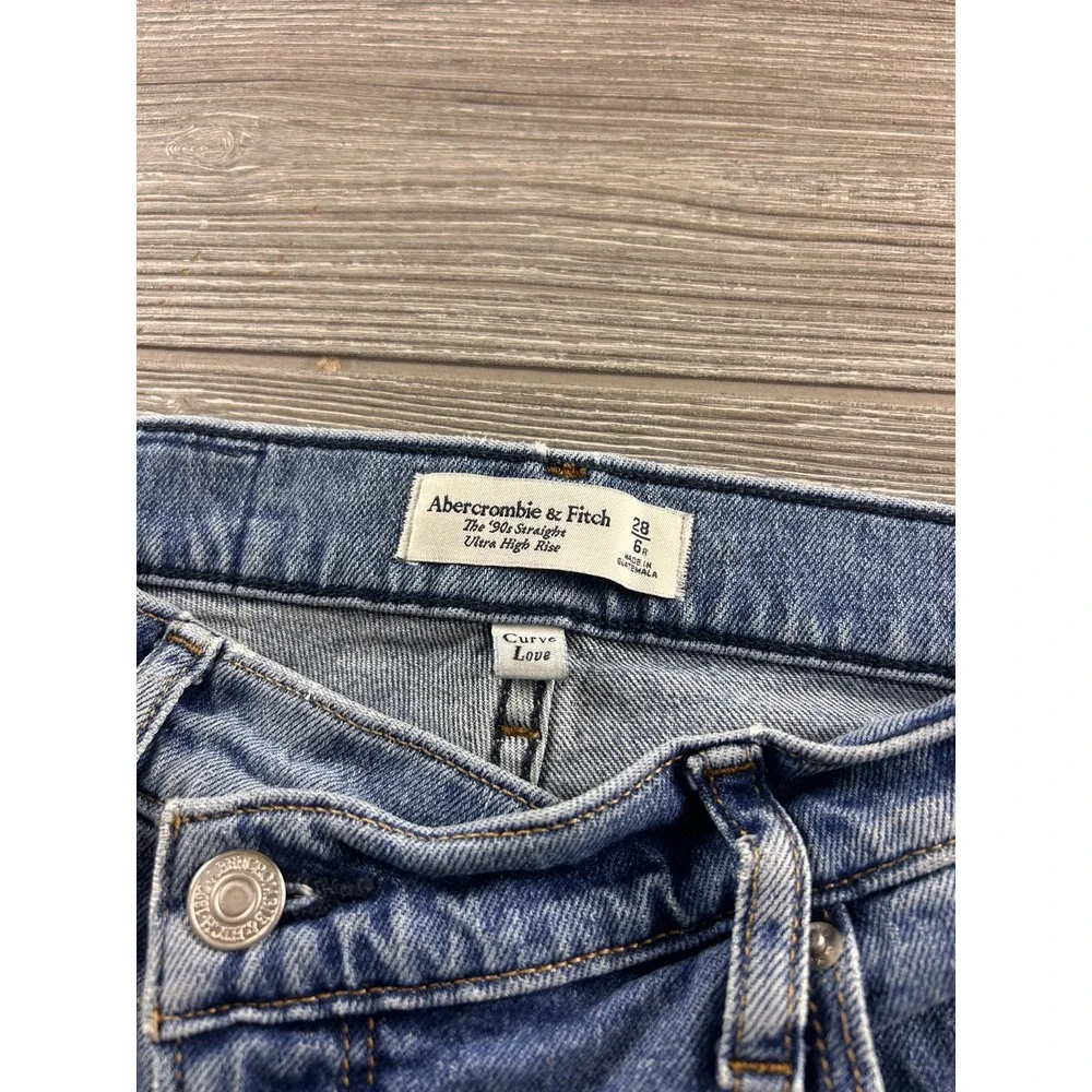 Abercrombie & Fitch Curve Love The 90s Slim Straight Ultra High Rise 28/6R